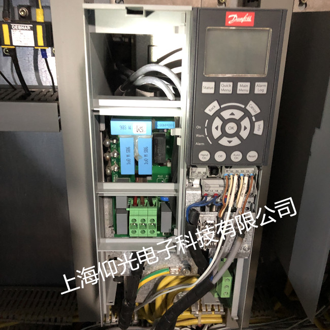 ����˹��Ƶ����Ƶ���������г����Ĺ��Ͻ���