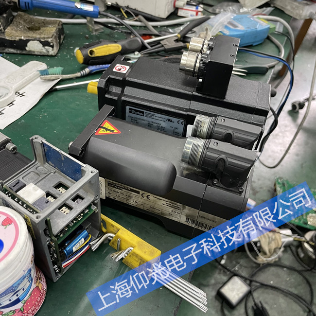 �ƶ�Ħ���ŷ��������������ά�޵绰