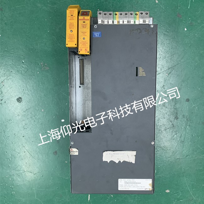 �ŷ�������ά��