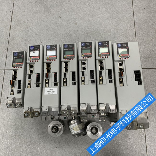 �ŷ�������ά��