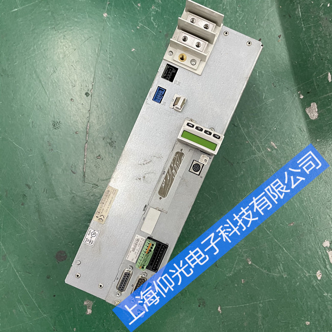 �ŷ�������ά��