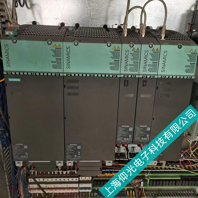 �ŷ�������ά��