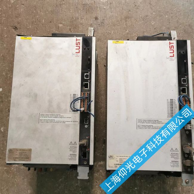 �ŷ�������ά��