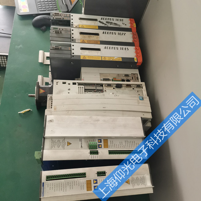 �ŷ�������ά��