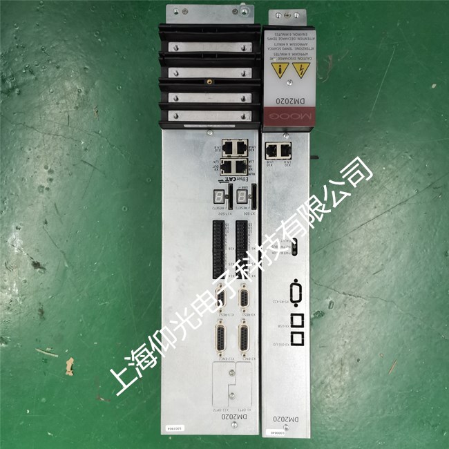 �ŷ�������ά��