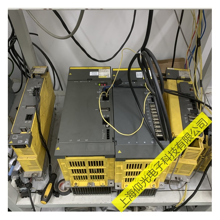 �ŷ�������ά��