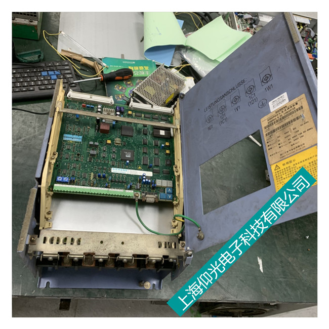 ������ֱ��������ά��