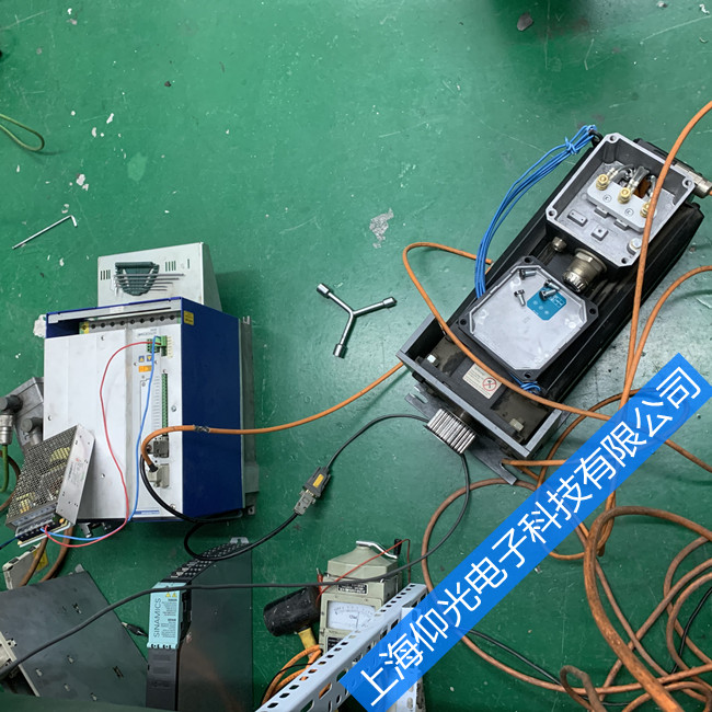 �ƶ�Ħ���ŷ����AKM52K-ANCNEH00���ȹ���ά��