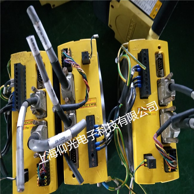 �ŷ�������ά��