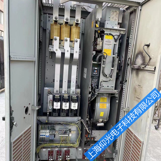 �����ӱ�Ƶ��ά�޽��й����ų�